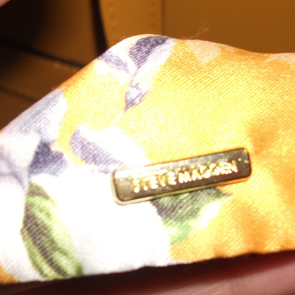 🔥Final Price🔥 Steve Madden Yellow Bag - Picture 2 of 8